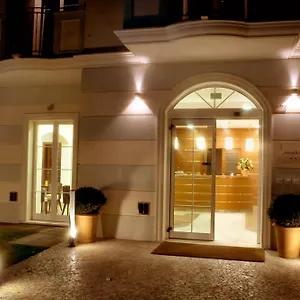 3* Hotel Accademia