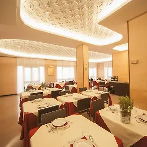 Manola Hotel