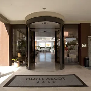 4* Hotel Ascot &